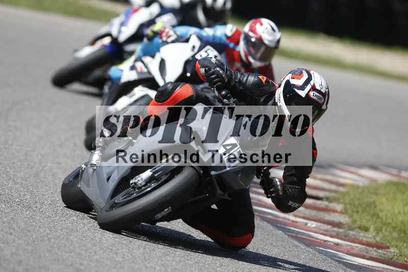/44 09.08.2025 Plüss Moto Sport ADR/Freies Fahren/47